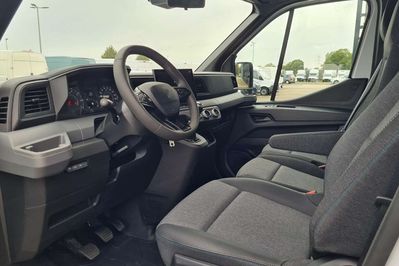 Renault Master L3 Zabudowa 8EP