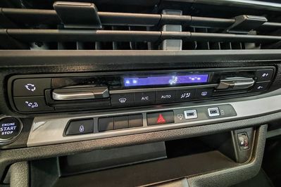 Toyota Proace Verso Long Business