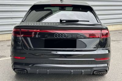 Audi Q8 TFSI e quattro