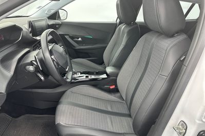 Peugeot 2008 Allure Pack 1.2 PureTech EAT8