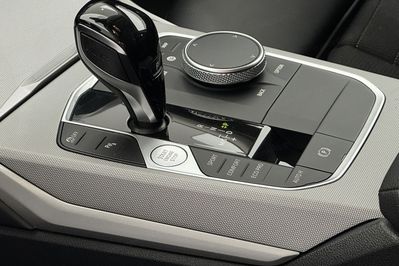 BMW Seria 3 320d xDrive mHEV Advantage aut