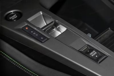 Peugeot 408 GT Exclusive S&S 1.2 mHEV  e-DSC6