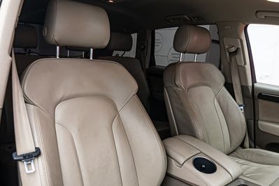 Audi Q7 3.0 TDI DPF quattro Tiptr.