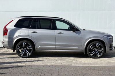 Volvo XC90 T8 AWD Plug-In Hybrid Ultra Dark 7os