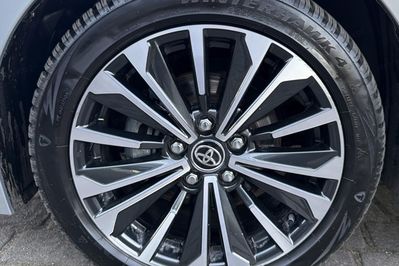 Toyota Corolla 1.8 Hybrid Style