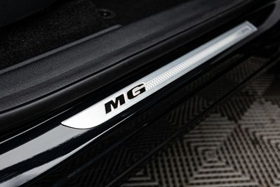 MG HS 1.5 T-GDI Luxury