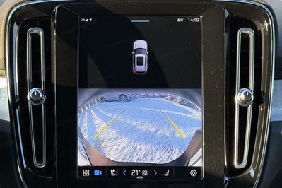 Volvo XC40 B3 B Plus Bright