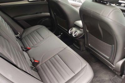 Alfa Romeo Stelvio 2.0 Turbo Veloce Q4