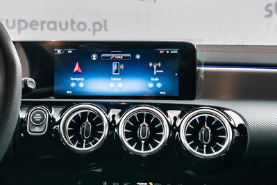 Mercedes CLA 200 AMG Line