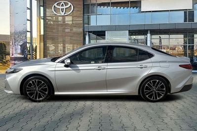 Toyota Camry 2.5 Hybrid Dynamic Force Prestige e-CVT