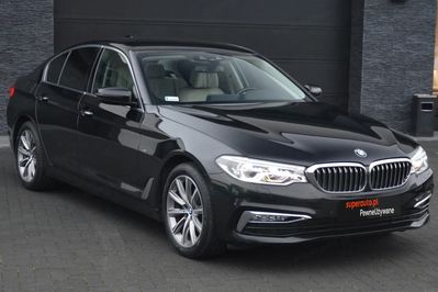 BMW Seria 5 520d xDrive Luxury Line aut