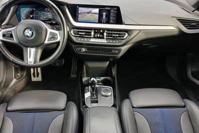 BMW Seria 2 220i M Sport aut