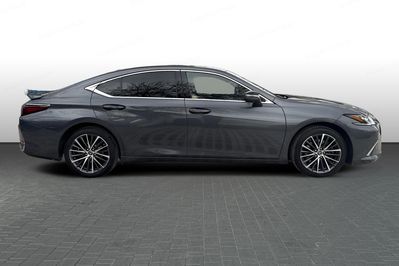 Lexus ES 300h Prestige