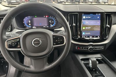 Volvo XC60 B4 B Plus Dark