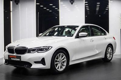 BMW Seria 3 318i Advantage sport-aut
