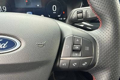 Ford Focus EcoBoost mHEV ST-Line X