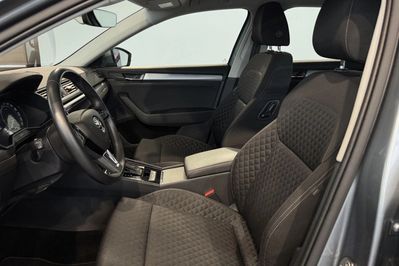 Skoda Superb 2.0 TDI  DSG