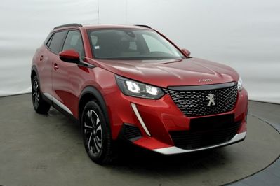 Peugeot 2008 Allure 1.2 PureTech EAT8