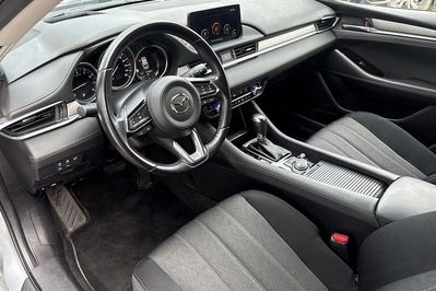 Mazda 6 2.0 Center-Line