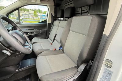 Toyota Proace City D-4D Long