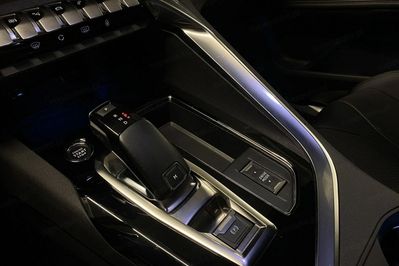 Peugeot 3008 PureTech GT S&S EAT8