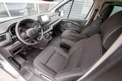 Renault Trafic Kombi L2H1 Equilibre