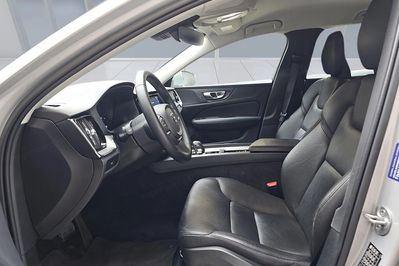 Volvo V60 B3 B Core