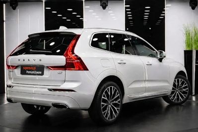 Volvo XC60 T8 Plug-In Hybrid AWD Inscription Expression