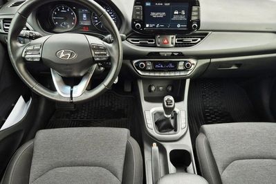 Hyundai i30 1.5 T-GDI Smart