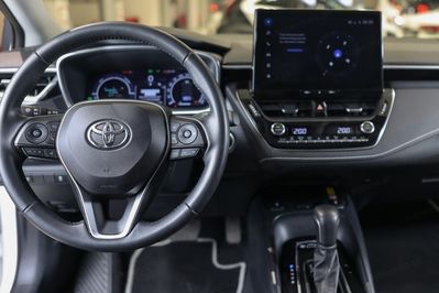 Toyota Corolla 1.8 Hybrid Comfort