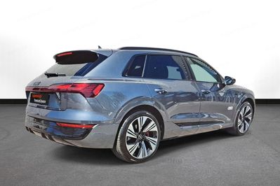 Audi Q8 Q8 e-tron 55 114kWh quattro S Line