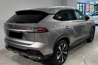 MG HS 1.5T HEV+ Exclusive aut