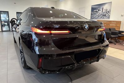 BMW Seria 7 740d xDrive M Sport