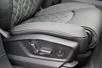 Audi Q7 50 TDI quattro S Line