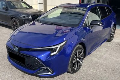 Toyota Corolla Style 1.8 Hybrid