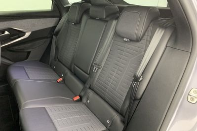 Peugeot 3008 GT 1.2 mHEV e-DCS6