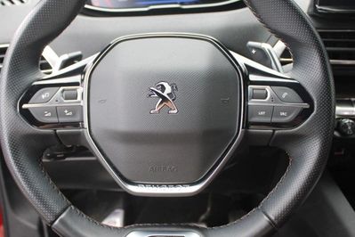 Peugeot 5008 GT