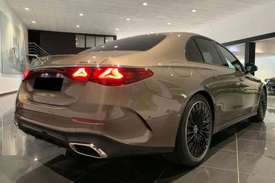 Mercedes Klasa E 220 d 4-Matic AMG