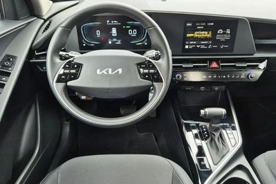 Kia Niro 1.6 GDI Hybrid M