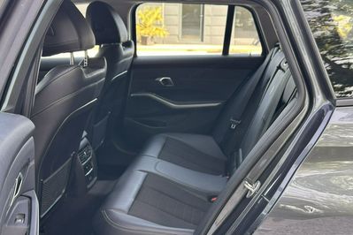BMW Seria 3 Touring 318i Sport Line