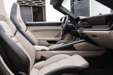 Porsche 911 Carrera Pdk