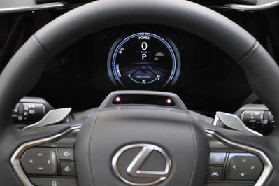Lexus NX 350h Prestige 2WD