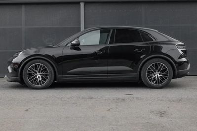 Porsche Macan 4