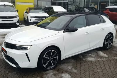Opel Astra 1.2 T Elegance S&S