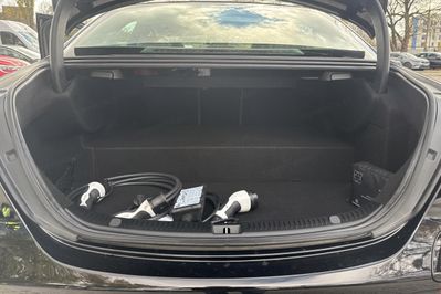 Mercedes Klasa E 300 de Business Edition