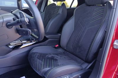 Peugeot 2008 1.2 Puretech Gt S&S EAT8