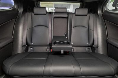 Lexus UX 300h F Sport Design