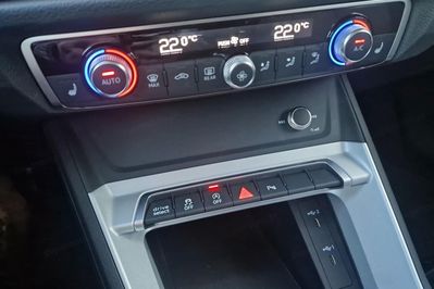 Audi Q3 35 TFSI mHEV S tronic