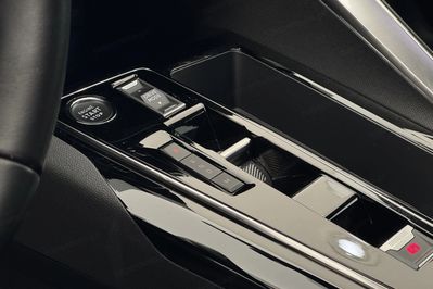 Peugeot 5008 1.2 PureTech Allure Pack S&S EAT8