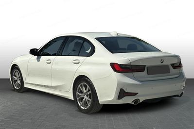 BMW Seria 3 318i Sport Line